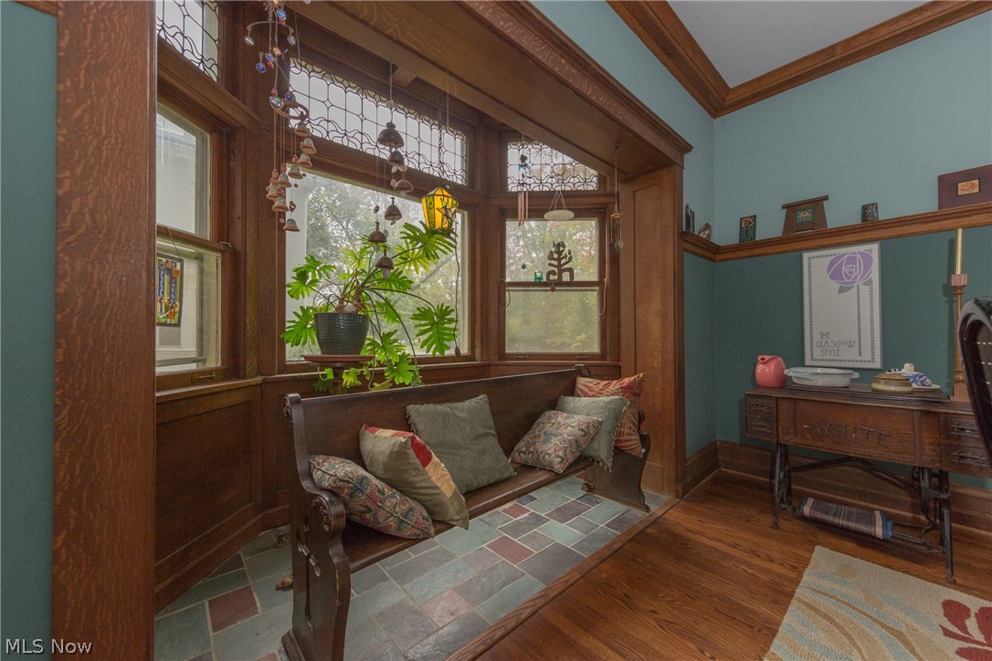 Mayfield Heights Realty Companys - Residential