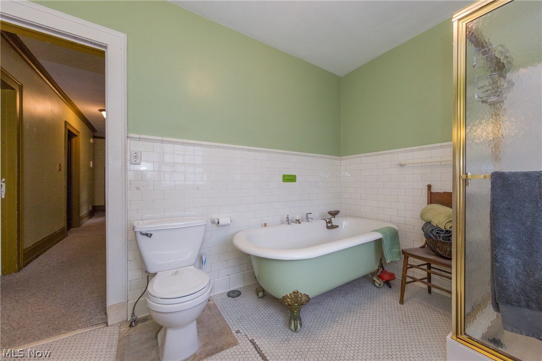 Mayfield Heights Realty Companys - Residential