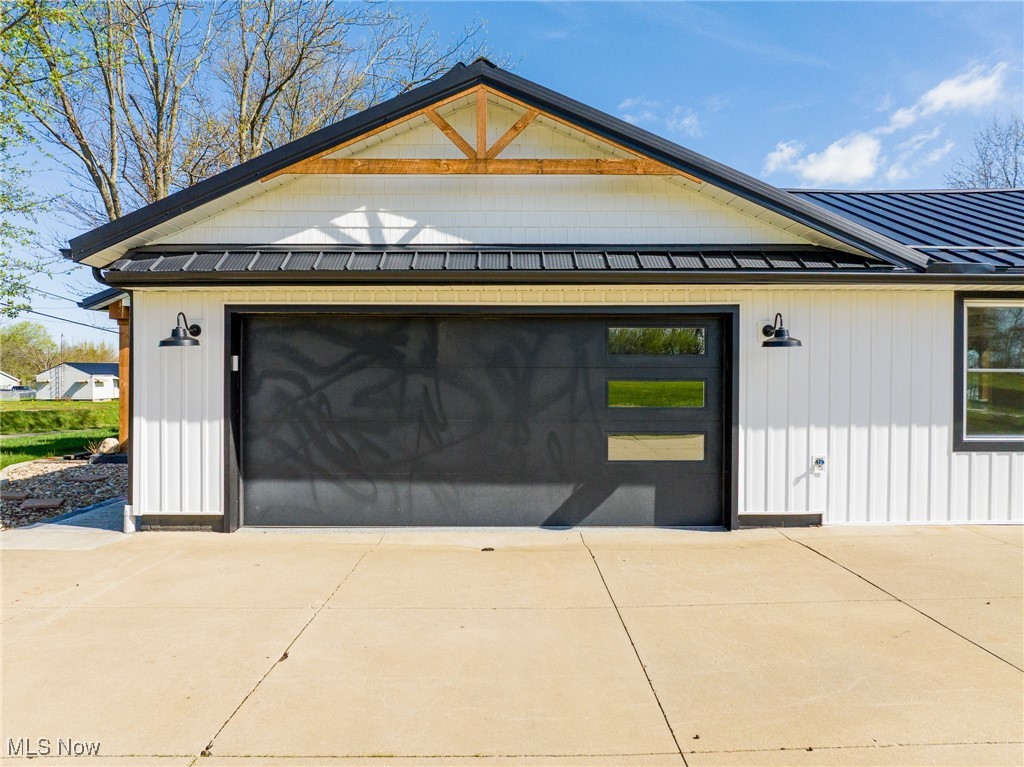 1018 Woodline Avenue, North Lawrence, Ohio image 39