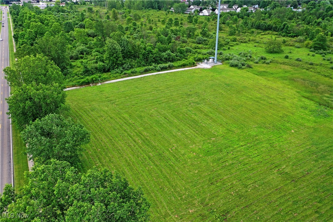 Township/Howland - Land