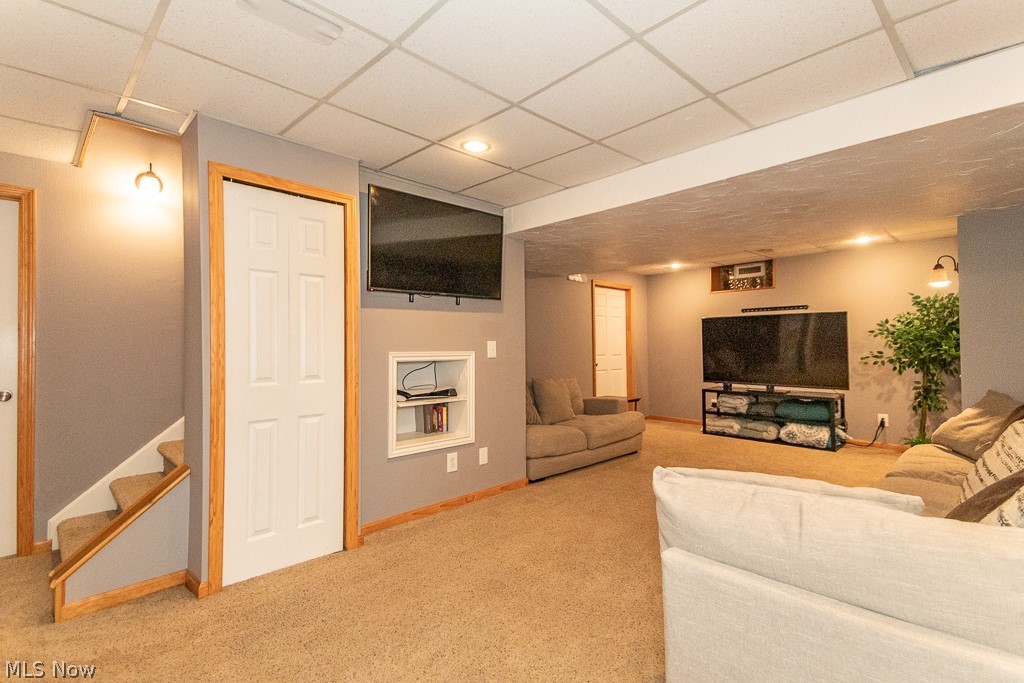 Woods Of Burlington - Residential