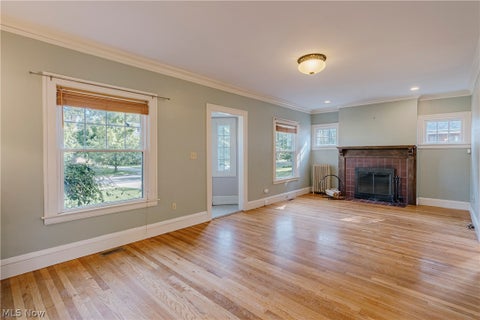 Tiny photo for 3078 Scarborough Road, Cleveland Heights, OH 44118 (MLS # 5243236)
