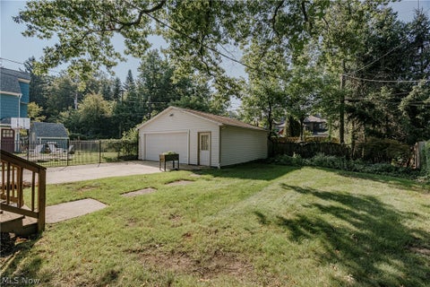 Tiny photo for 3078 Scarborough Road, Cleveland Heights, OH 44118 (MLS # 5243236)