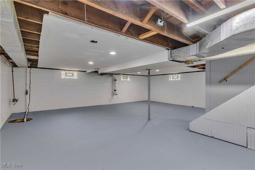 Prop River View - Residential