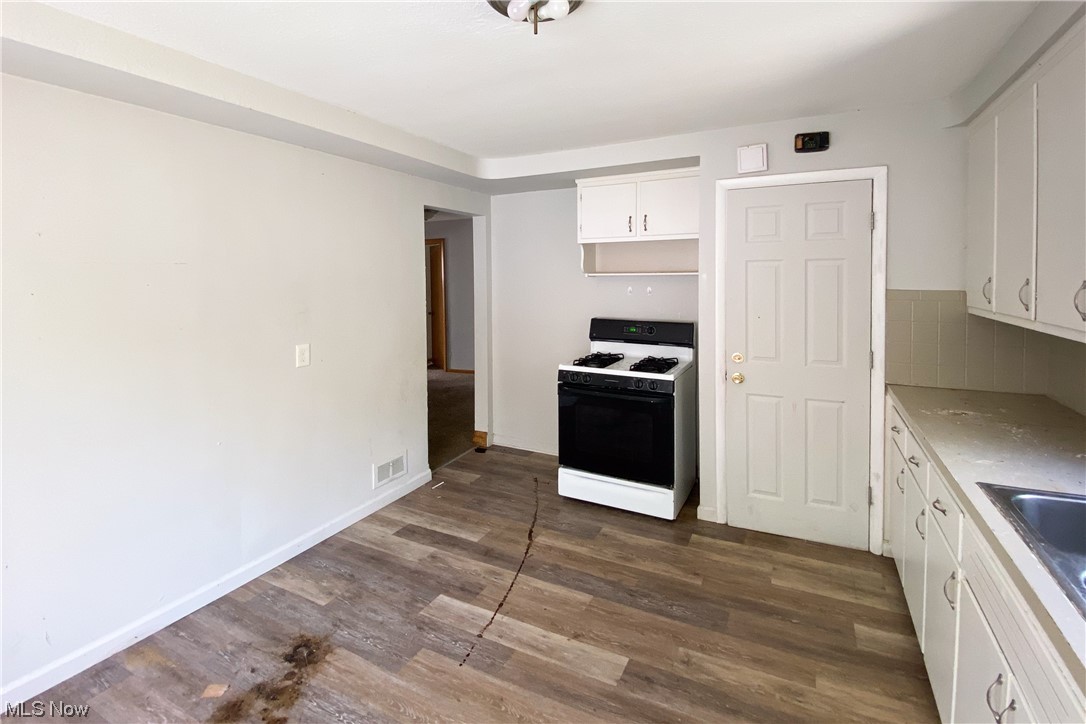 Julia A Port & James F Ports - Residential Income