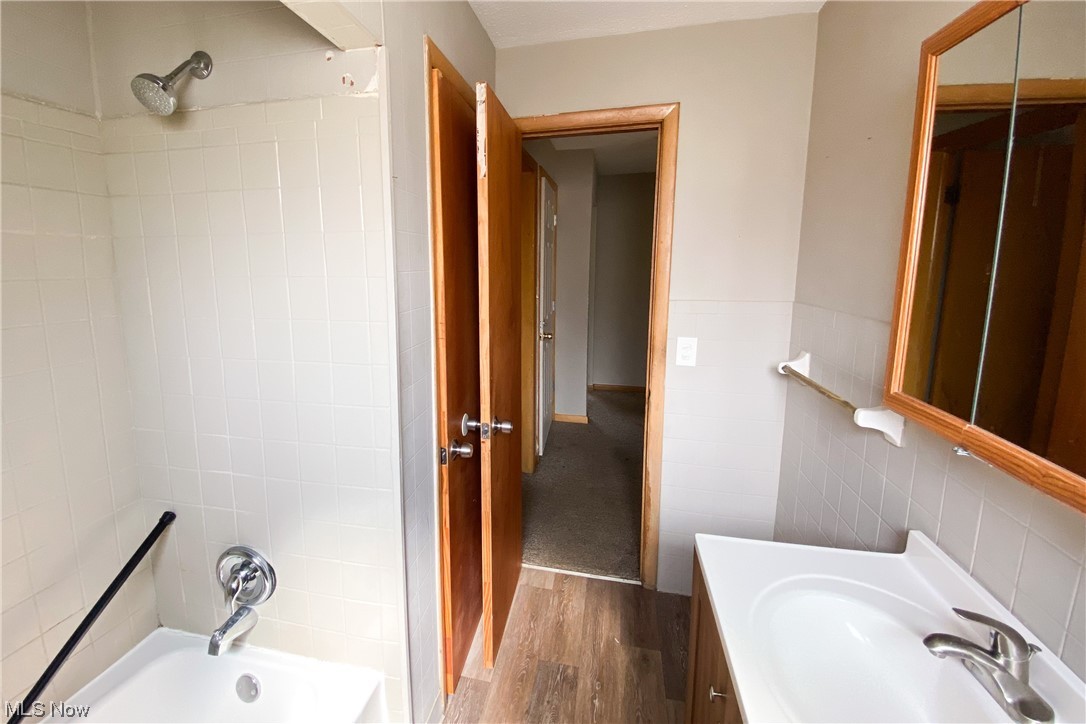 Julia A Port & James F Ports - Residential Income