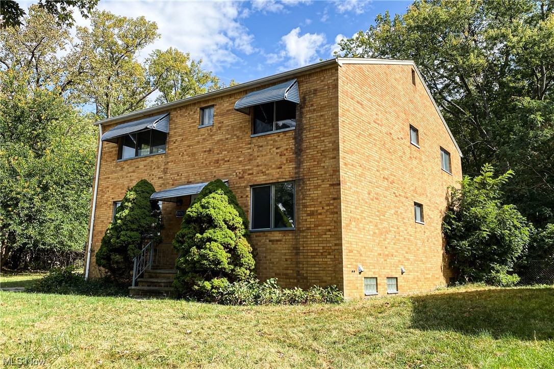 Julia A Port & James F Ports - Residential Income