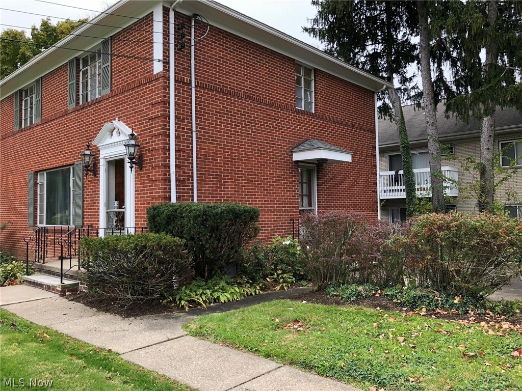 Fairlawn Heights Estate #3 - Residential Lease