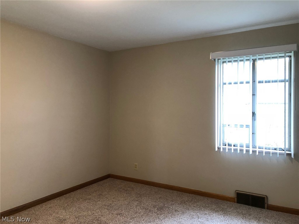 Fairlawn Heights Estate #3 - Residential Lease