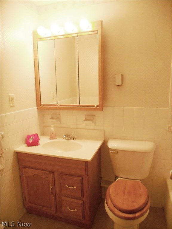 Silver Lake Towers Condo - Residential