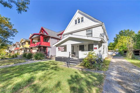 Cleveland OH 44105