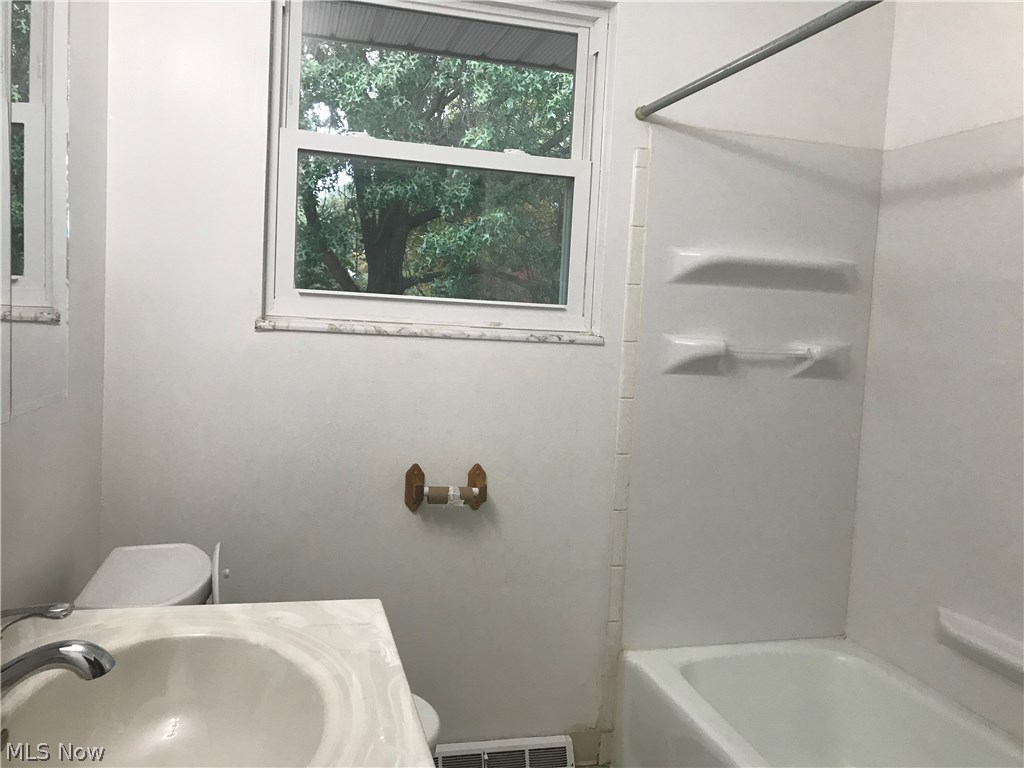 Wickcliffe - Residential Income