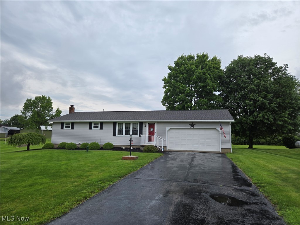 21737 Meadow Drive, West Lafayette, Ohio image 1