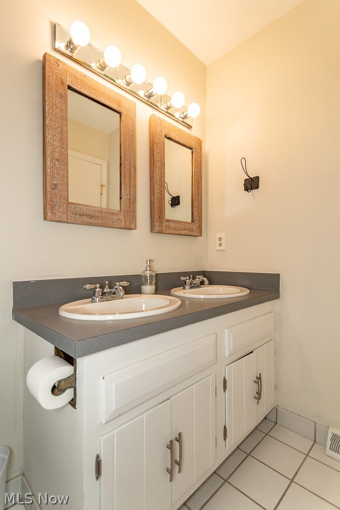 Cheswick 02 - Residential
