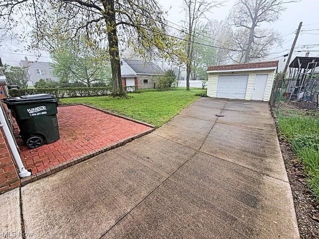 Photo of 4263 W Anderson Road, South Euclid, OH 44121 (MLS # 5204417)
