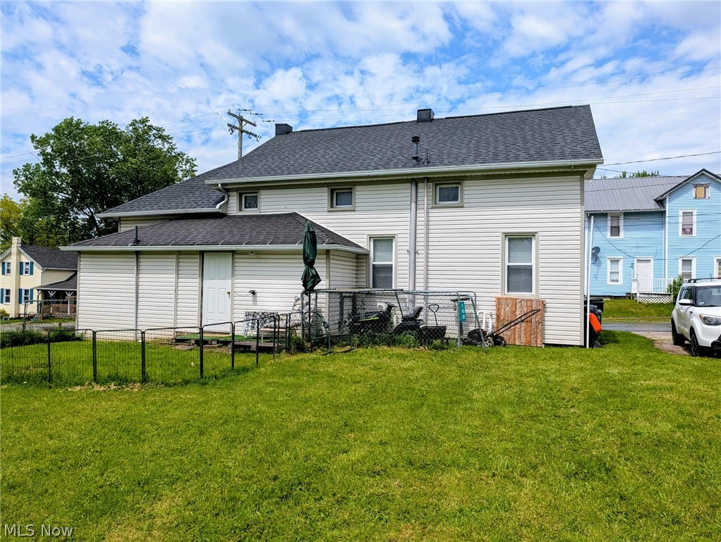 100 W. Erie St.