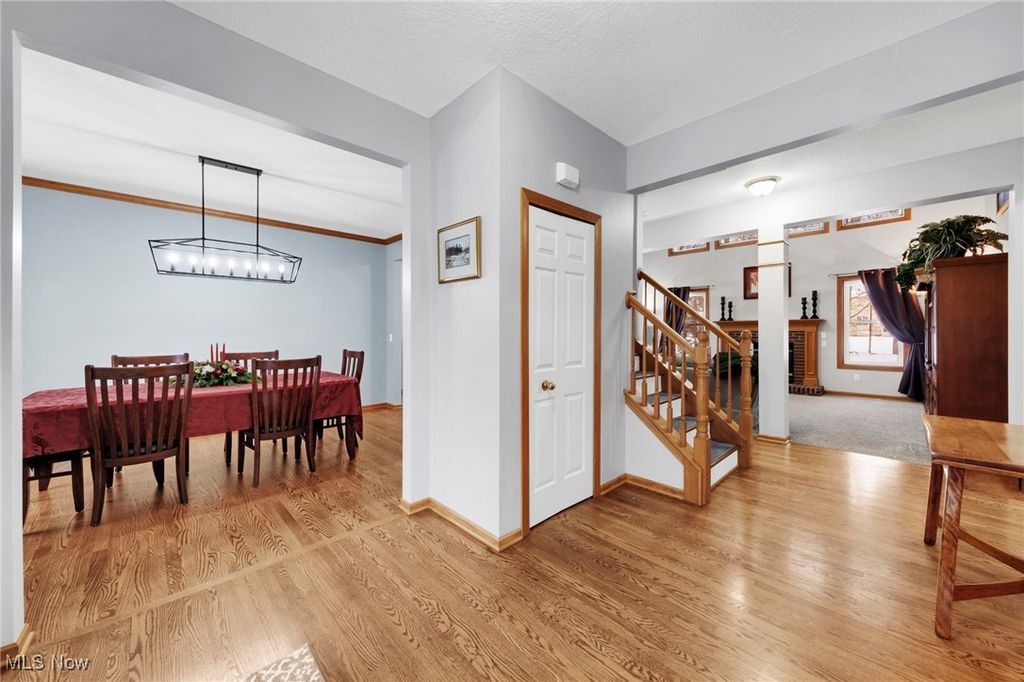 Photo of 27028 Waterside Drive, Olmsted Falls, OH 44138 (MLS # 5179342)