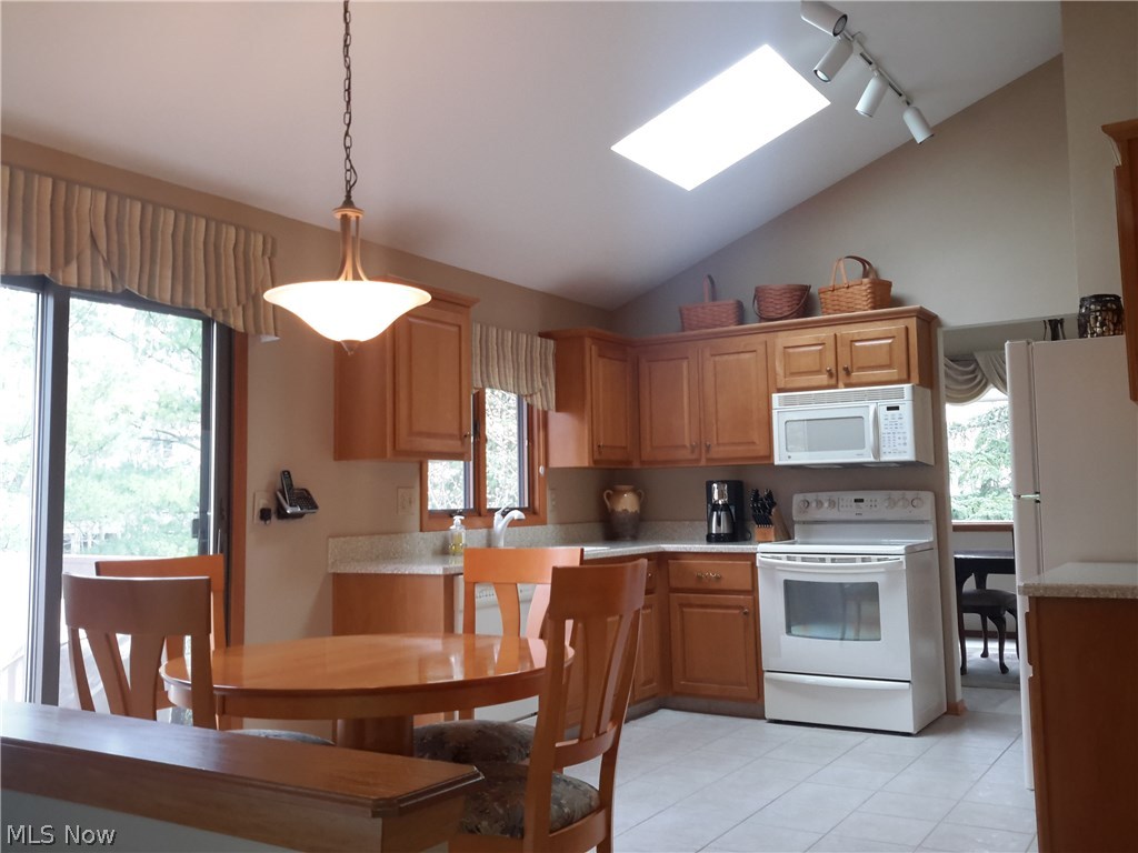 Pine Lakes - Residential