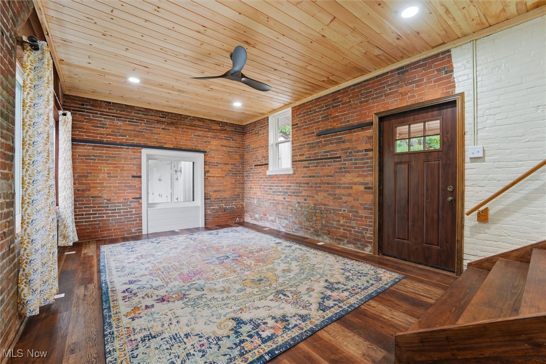 Connecticut Western Reserve - Residential