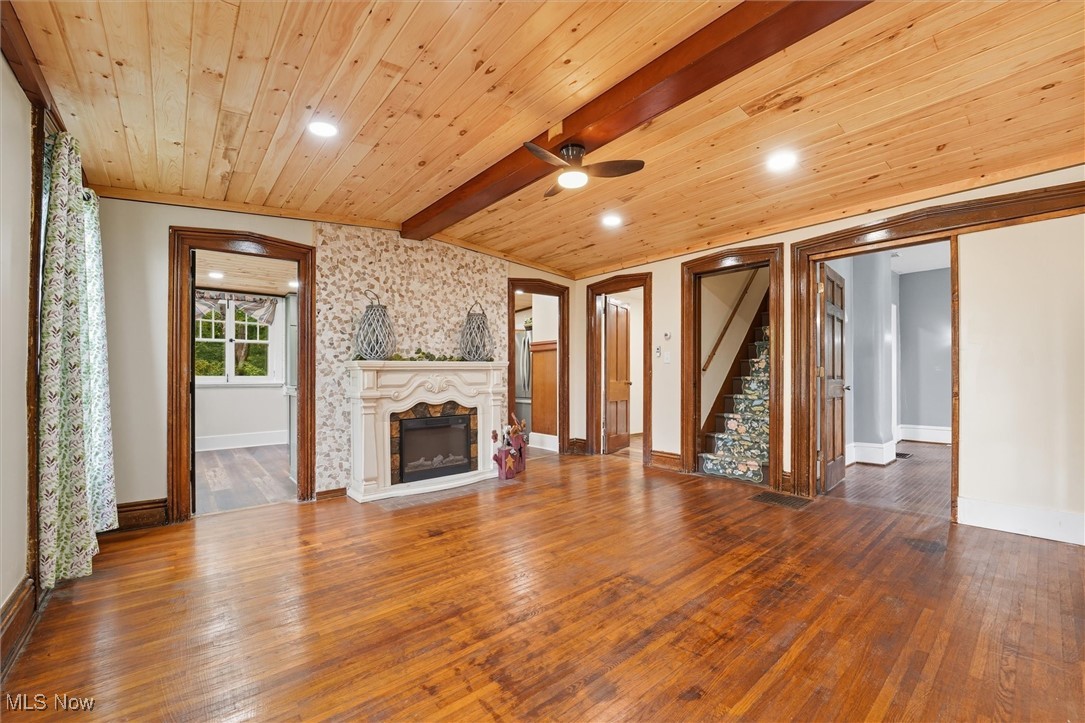 Connecticut Western Reserve - Residential