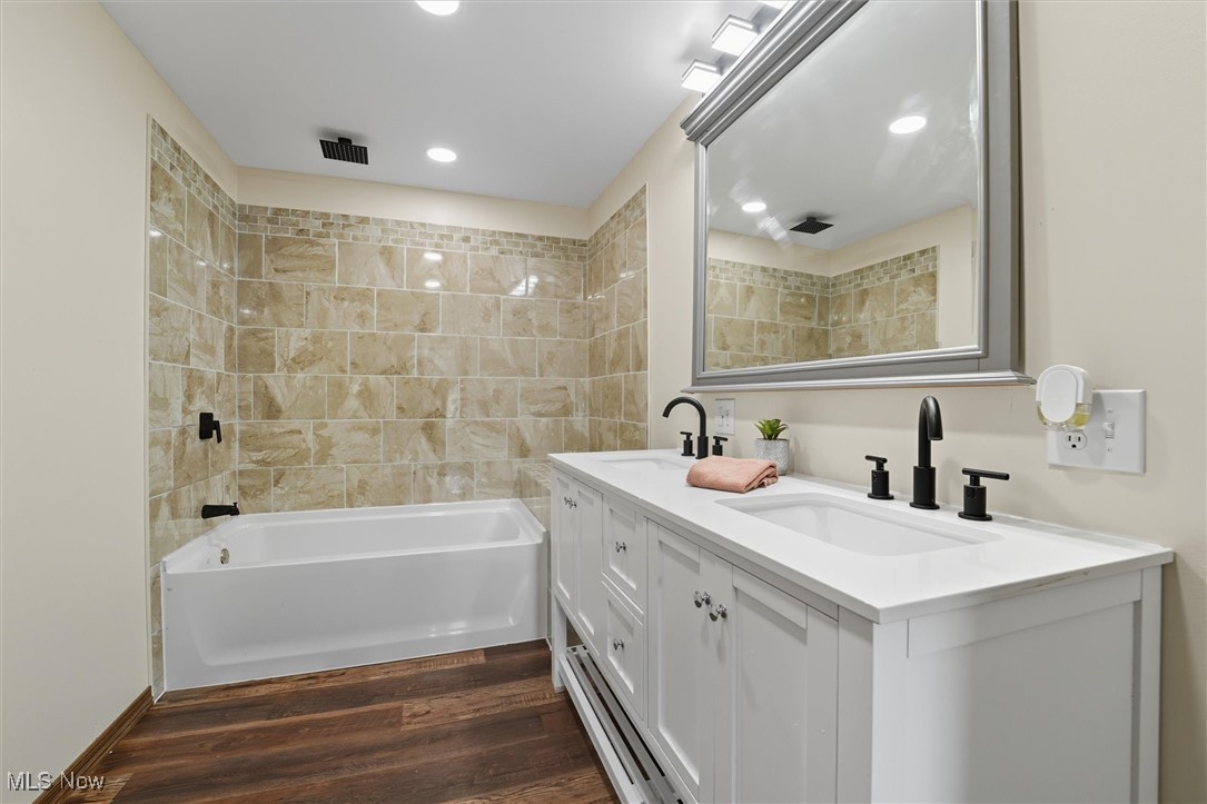 Connecticut Western Reserve - Residential