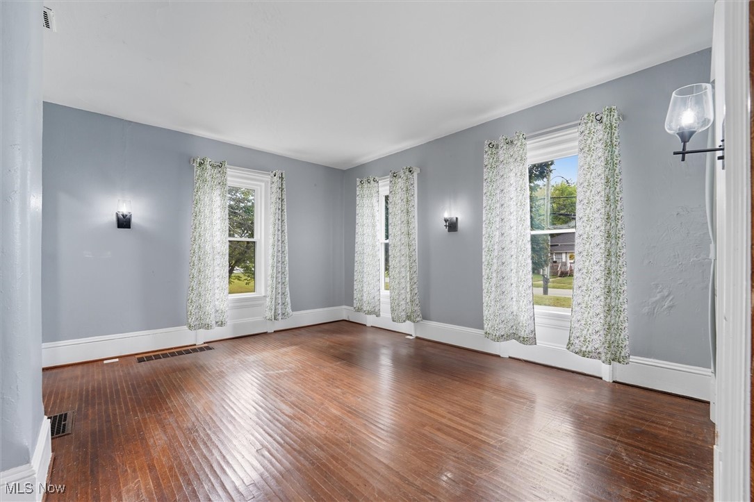 Connecticut Western Reserve - Residential