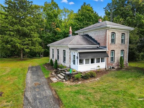 Homes For Sale - 613 Sherman Street<br/> Ashtabula County, Geneva, OH 44041