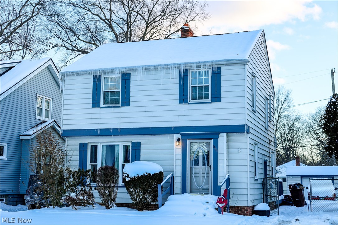 East Morans Tuxedo Farm - Residential