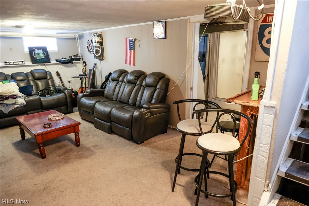 East Morans Tuxedo Farm - Residential