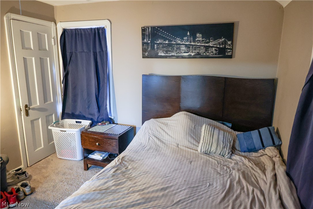 East Morans Tuxedo Farm - Residential