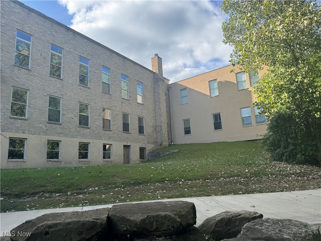 Kent - Commercial Lease