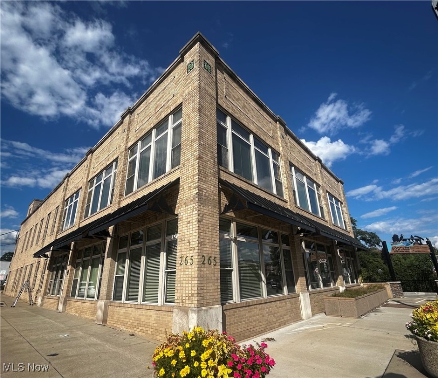 Kent - Commercial Lease