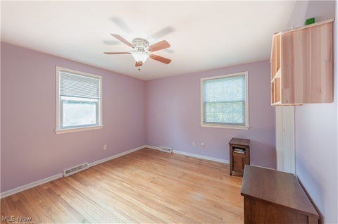 Tiny photo for 5018 Hartley Drive, Lyndhurst, OH 44124 (MLS # 5216115)