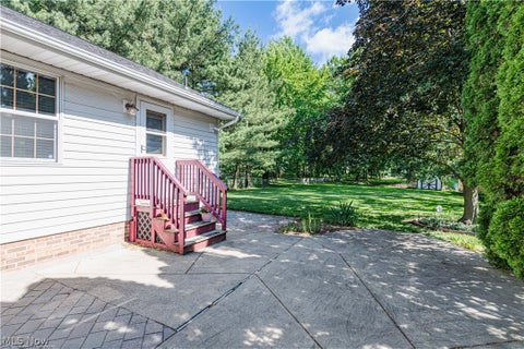 Tiny photo for 5018 Hartley Drive, Lyndhurst, OH 44124 (MLS # 5216115)