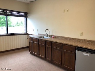 Tyler Blvd Condo - Commercial Sale
