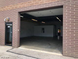 Tyler Blvd Condo - Commercial Sale