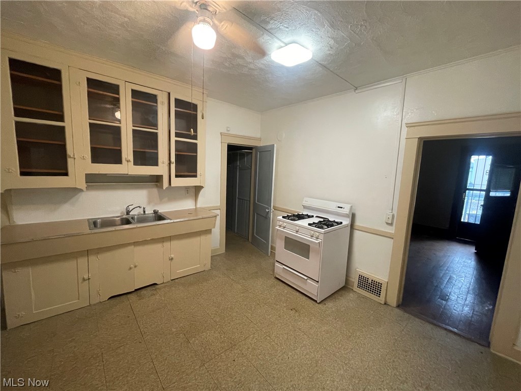 Ranney - Residential Lease