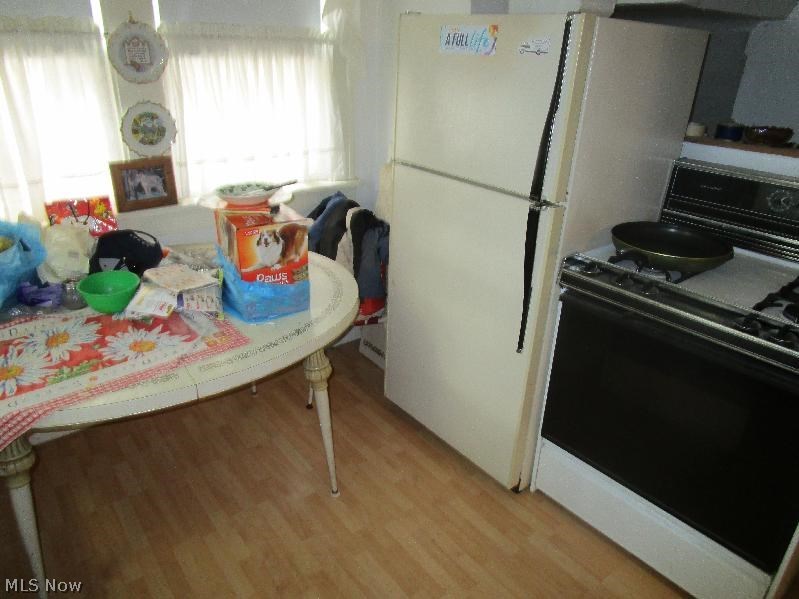 Parkside Realty Cos - Residential