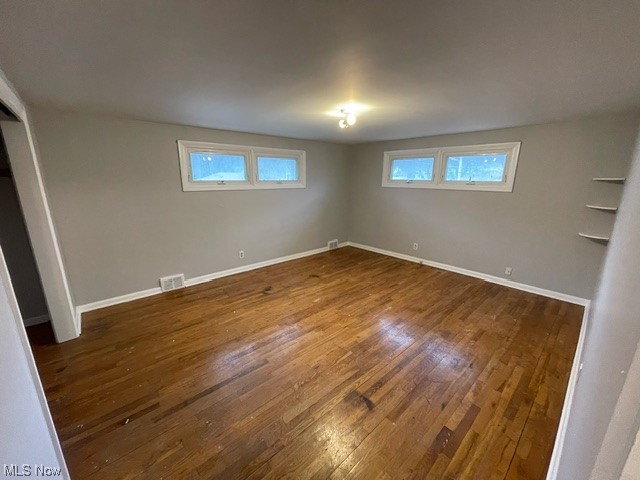 Nce Westward Along South Line/ - Residential Lease