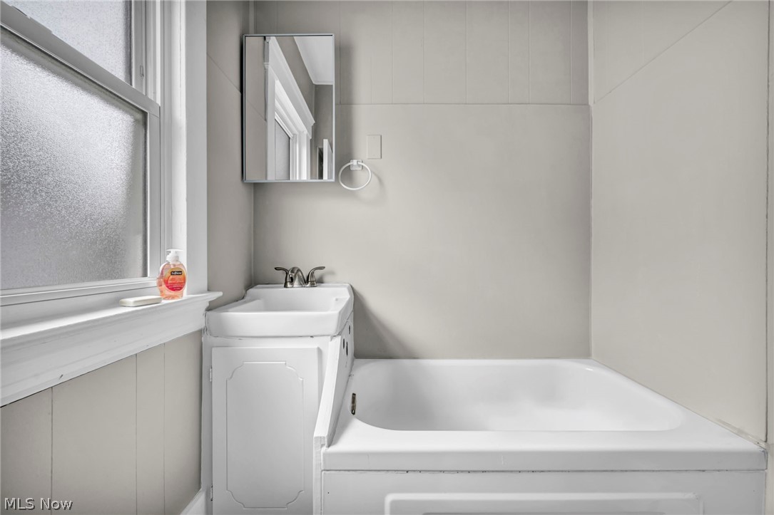 birdtown - Residential Lease