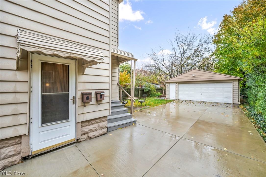 birdtown - Residential Lease