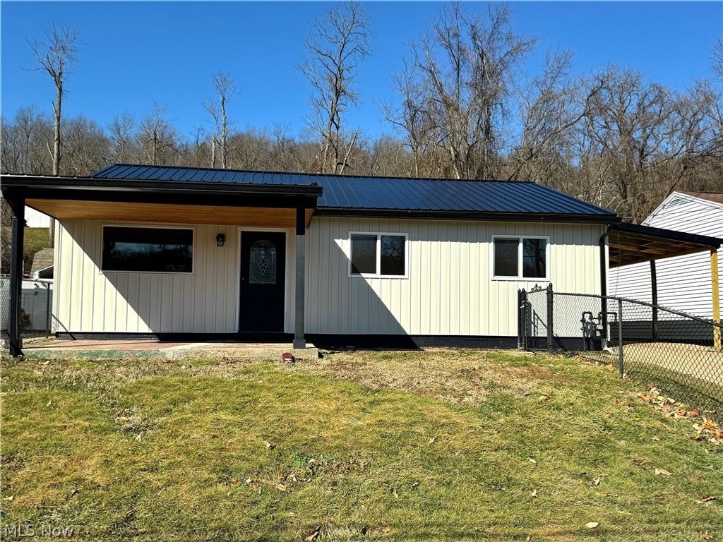 Photo of 1411 Hukill Street, Brilliant, OH 43913 (MLS # 5188314)