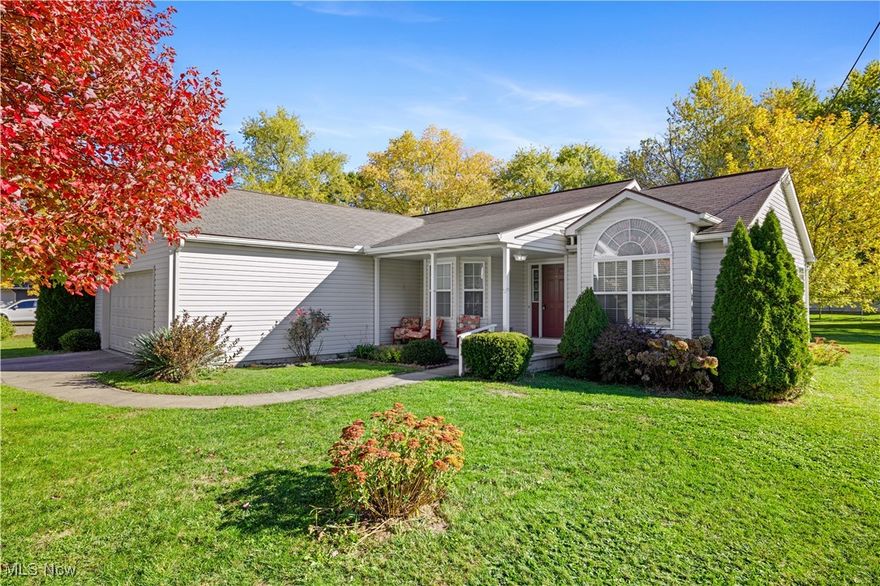UP FOR GRABS- This Delightful  One Owner Ranch Home Comes Complete With Three Bedrooms, Master Suite With Private Bath and Walk In Shower. First Floor Laundry Room, Dining Area Leads Out To A Nice  Covered Patio Overlooking Half An Acre Yard and Also Covered Front Porch . 
A Very Well Cared For Property, Don't Wait !