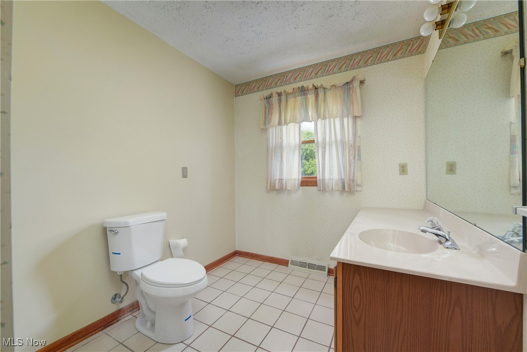 10031 Akins Road