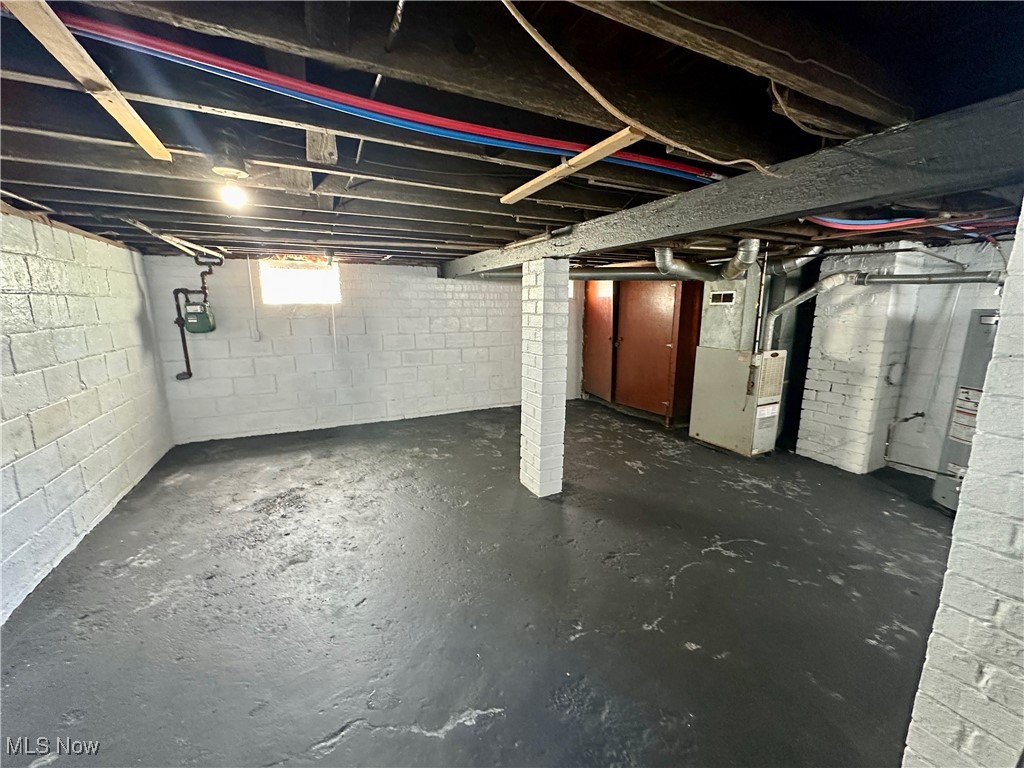 City/Anton - Residential Lease