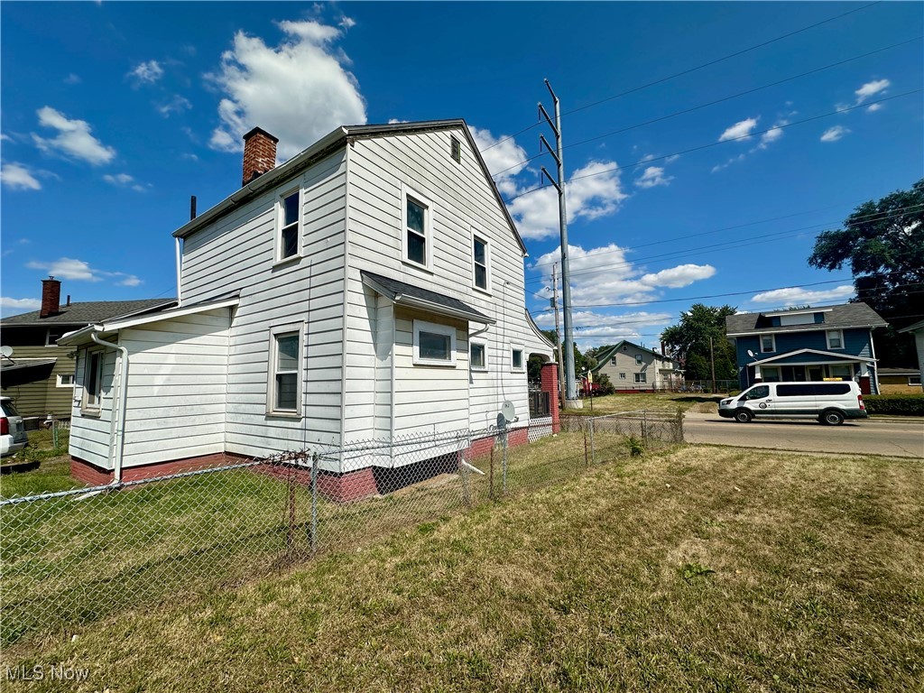 City/Anton - Residential Lease