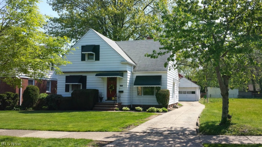 May-Fields On Belvoir Blvd Sub - Residential