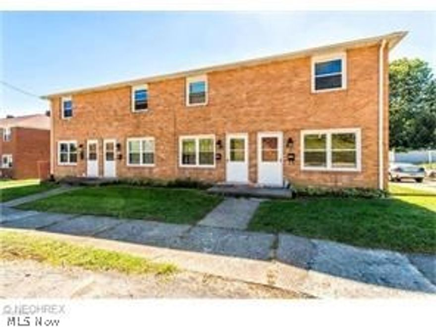 FALL MOVE IN SPECIAL~ Half off the deposit!! Deposit special~ deposit is only $262.50! This 2 bedroom 2 story town home features large living room with clean carpet, spacious kitchen with plenty of room for a table and comes equipped with stove and refrigerator, full private basement with washer and dryer hookups, off street parking with a carport, convenient location and more! One pet is ok with approval and additional fees. Tenant pays gas and electric only.

$25 NON-REFUNDABLE application fee, we do a background check for evictions and criminal history.  Applicant must be able to show proof of qualifying income.