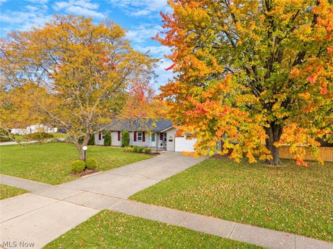 Tiny photo for 33020 Leafy Mill Lane, North Ridgeville, OH 44039 (MLS # 5256165)