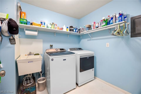 Tiny photo for 33020 Leafy Mill Lane, North Ridgeville, OH 44039 (MLS # 5256165)